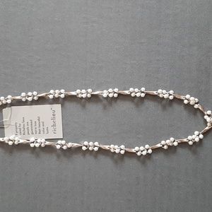 Richelieu Faux Pearl Necklace